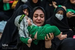 حسینی دودھ پیتے بچوں کا اجتماع