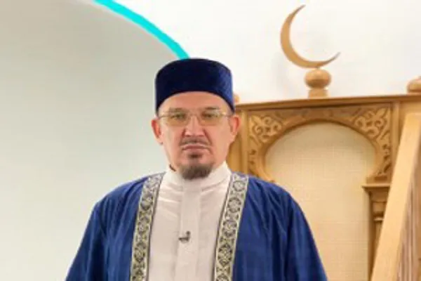 Муфтий Шейх Равиль Гайнутдин вознес молитвы о скорейшем исцелении Мукаддаса хазрата Бибарсова