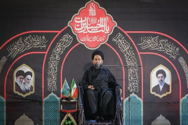 حجت الاسلام سید حسین آقامیری
مسجد مقدس جمکران