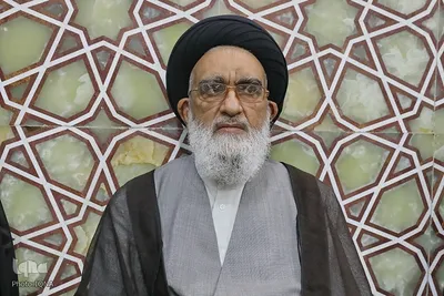 مجلس ترحیم آیت الله فیاض و گرامیداشت شهدای جنگ ۱۲ روزه در حرم بانوی کرامت