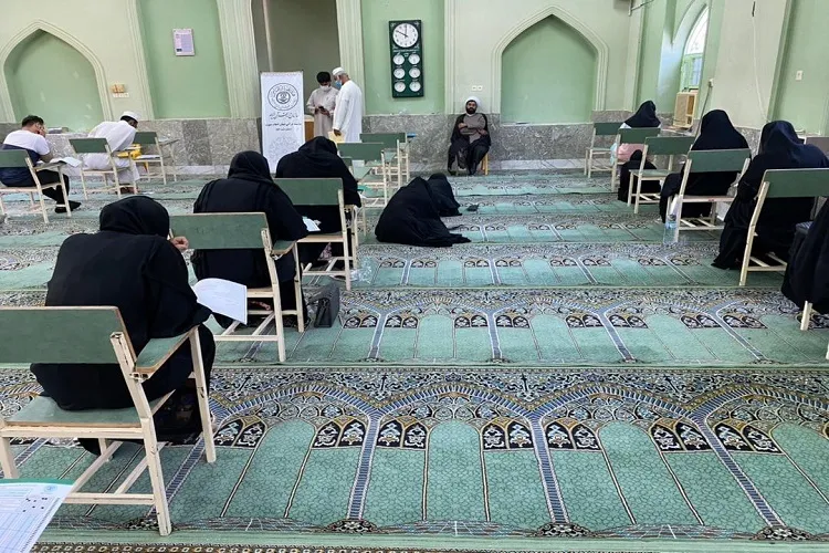 حضور 150 شرکت‌کننده در آزمون هفدهمین دوره ارزیابی حافظان قرآن در هرمزگان
