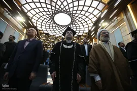 آیین اعطای نشان استاد ممتازی