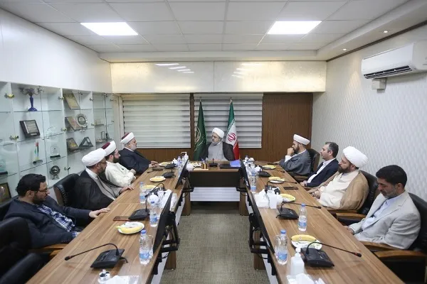 تشکیل اتحادیه کشورهای اسلامی نیازمند وحدت علما است