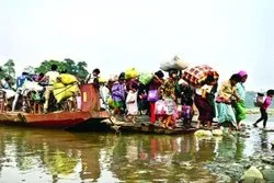 মিয়ানমারে দমন অভিযান, এবার পালাচ্ছে সংখ্যালঘু খ্রিস্টানরা