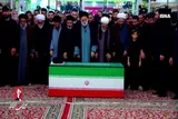 اقامه نماز بر پیکر مطهر رهبر شهید انقلاب به امامت فرزند ارشد ایشان