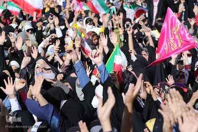 اجتماع «سلام فرمانده» دهه هشتادی‌ها و دهه نودی‌های شیرازی‎‎