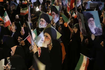 تجمع دانشجویان دانشگاه شیراز در حمایت از ایران مقتدر