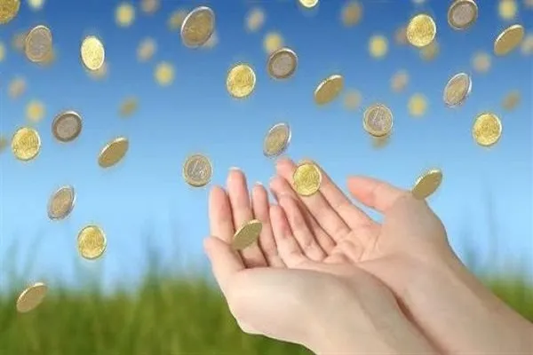 الرزق ليس حِكراً على أصحاب العقول