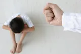 پرونده تنبیه بدنی دانش‌آموز قزوینی در حال بررسی است