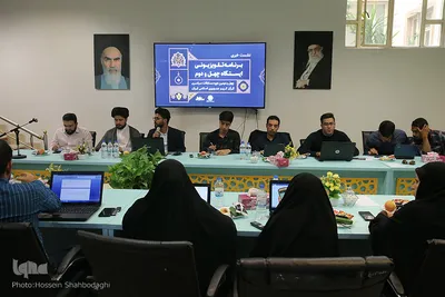 نشست خبری «برنامه تلویزیونی ایستگاه چهل و دوم»