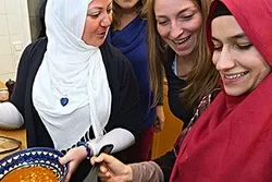 التعریف بأکبر حملة إسلامیة لمواجهة أزمة کورونا في ألمانیا
