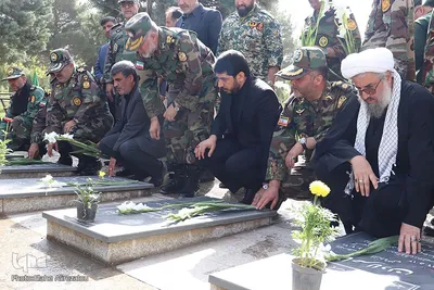 دیدار با خانواده شهید