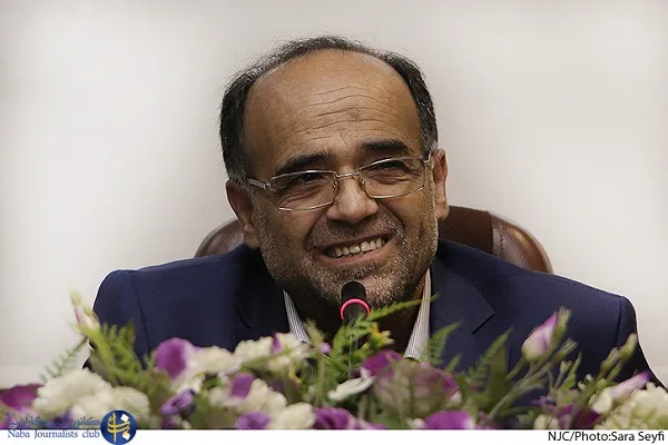 از گریه‌ بی‌امان عضو گروه سرود «خمینی ای امام» تا محاصره توسط ساواک