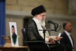 Leader Urges Youth Movement for Iran’s Progress