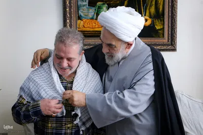 حضور نمایندگان رهبر انقلاب در منزل رضا یزدان‌پناه کجانی جانباز دفاع مقدس
