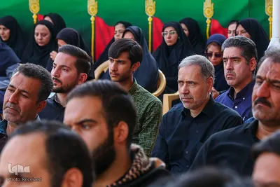 تجمع جوانان و دانشگاهیان در پی هتک حرمت به قرآن کریم