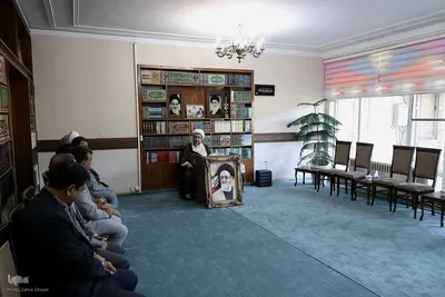 دیدار دست‌اندرکاران جشنواره ملی قرآن دانشجویان با نماینده ولی فقیه در آذربایجان شرقی‎