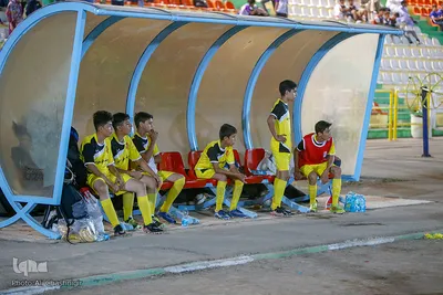 قهرمانان بزرگ، نان آوران کوچک