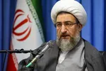 دیدار جمعی از فرماندهان نظامی و انتظامی با امام جمعه تبریز