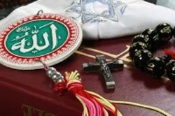 حظر إستخدام الرموز الدینیة في محاکم ألمانیا