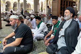 نماز جماعت در مسجد النبی