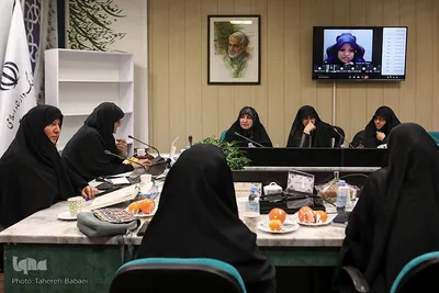 محفل بین‌المللی انس با قران کریم ویژه بانوان