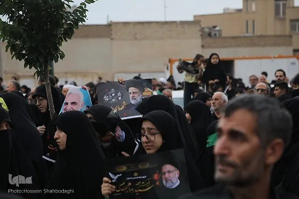 «اجتماع مردمی شهدای خدمت، خادمان حرم ایران» برگزار شد