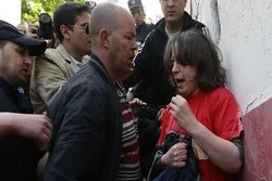 Algerien: Aktivistin wegen Beleidigung des Propheten zu zwei Jahren Haft verurteilt