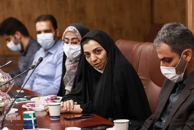 تجلیل از برگزارکنندگان مراسم اهدای تندیس ملی فداکاری
