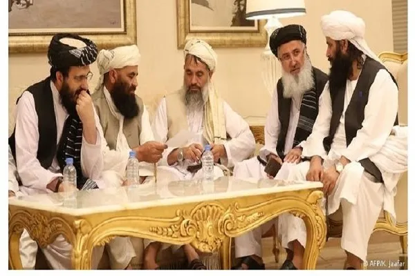 د طالبانو لوړپوړي چارواکي په روسیې کې له خپلو مخالفو لورو سره خبرې اترې کوي