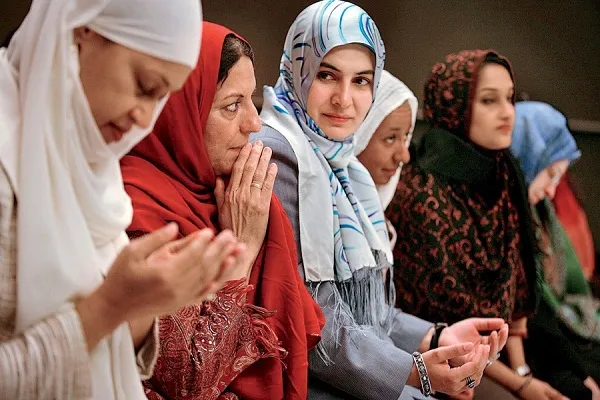 بانوی مسلمان ساکن کالیفرنیا هدف حمله اسلام‌ستیزان قرار گرفت
