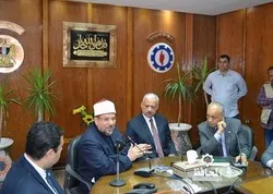Le ministère égyptien d’Awqaf empêche les «extrémistes» de lancer des centres coraniques