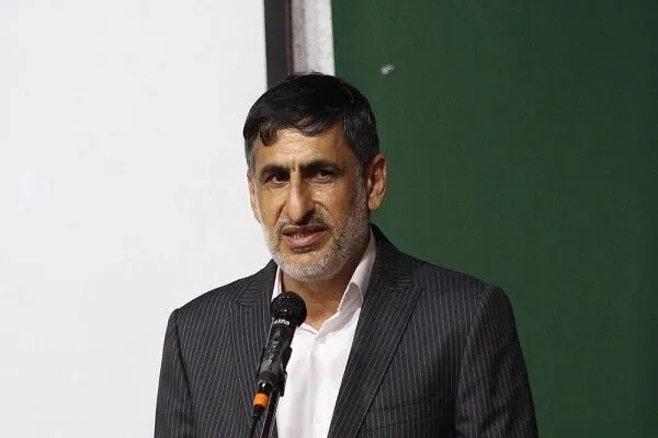 اندیشه‌های شهید مطهری در جامعه تبیین شود