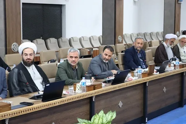 نخستین نشست فصلی شورای اقامه نماز استان که در استانداری مازندران