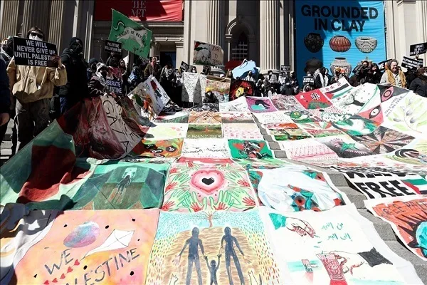 Evento do Museu de Arte de Nova York realizado em apoio a Gaza