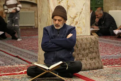 مراسم جزءخوانی قرآن در حسینیه کربلایی‌های یزد‎