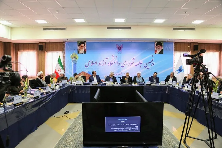 پایان‌‌نامه‌های دانشگاهی به سمت رفع مشكلات كشور سوق داده شوند