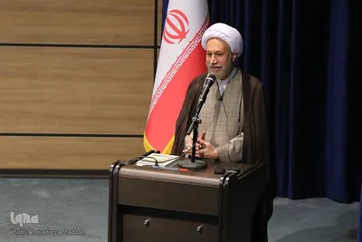 نشست صمیمی نماینده ولی فقیه در استان فارس با مدیران روابط عمومی‎‎