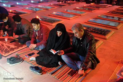 مراسم شب قدر در گلزار شهدای وادی رحمت تبریز