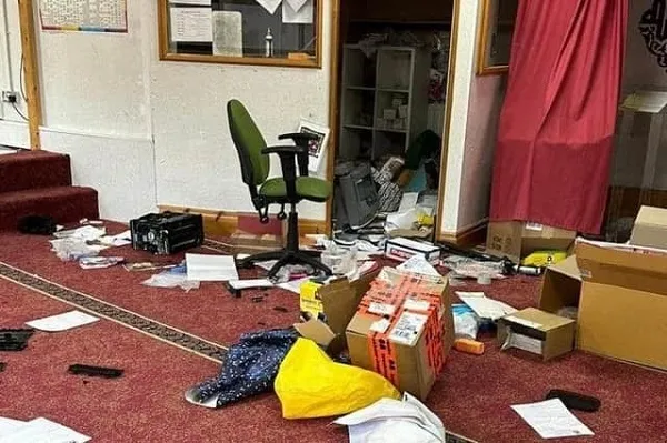 Mosque in Sheffield Vandalized during Christmas