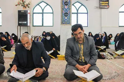 محفل جزء خوانی قرآن کریم در امامزادگان باقریه بیرجند