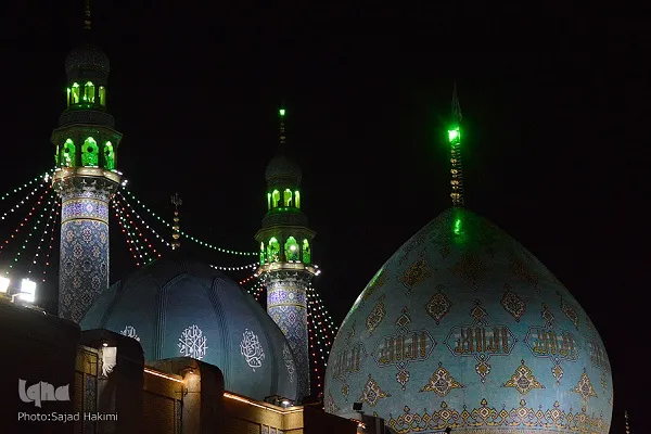 اقامه نماز عید قربان به امامت آیت‌الله اعرافی در مسجد مقدس جمکران/ برنامه‌های دهه امامت و ولایت