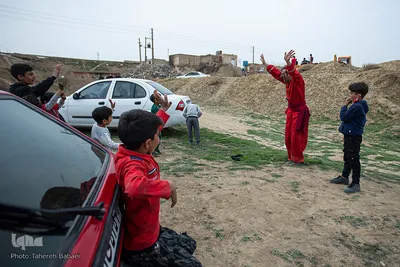 برپایی جشن نوروزی در کوره پزخانه های شمس آباد