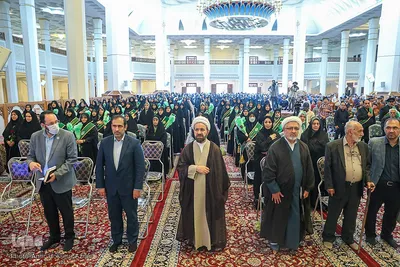 تجلیل از پیشکسوتان هنر و معماری در سومین حرم اهل بیت (ع)