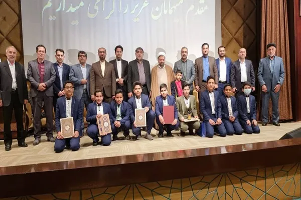 آثار انشاد دینی و آواهای اسلامی نوجوانان مشهدی رونمایی شد