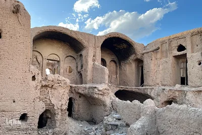 قلعه تاریخی مسینه در کمند تخریب