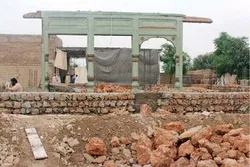 Locals Raze Historical Mosque in Pakistan’s Kohat for Reconstruction