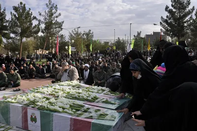 استقبال و تشییع سه شهید گمنام در خراسان جنوبی
