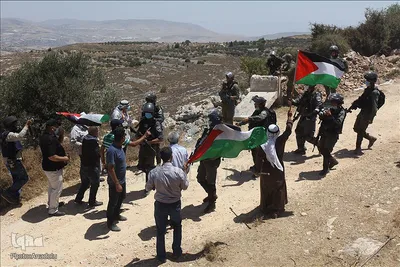 یورش نظامیان صهیونیست به تظاهرات فلسطینیان علیه شهرک‌سازی در شهرک «عصیره» استان نابلس کرانه باختری 