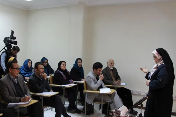 برگزاری دوره تخصصی ویژه استادان زبان فارسی دانشگاه کابل در بنیاد سعدی